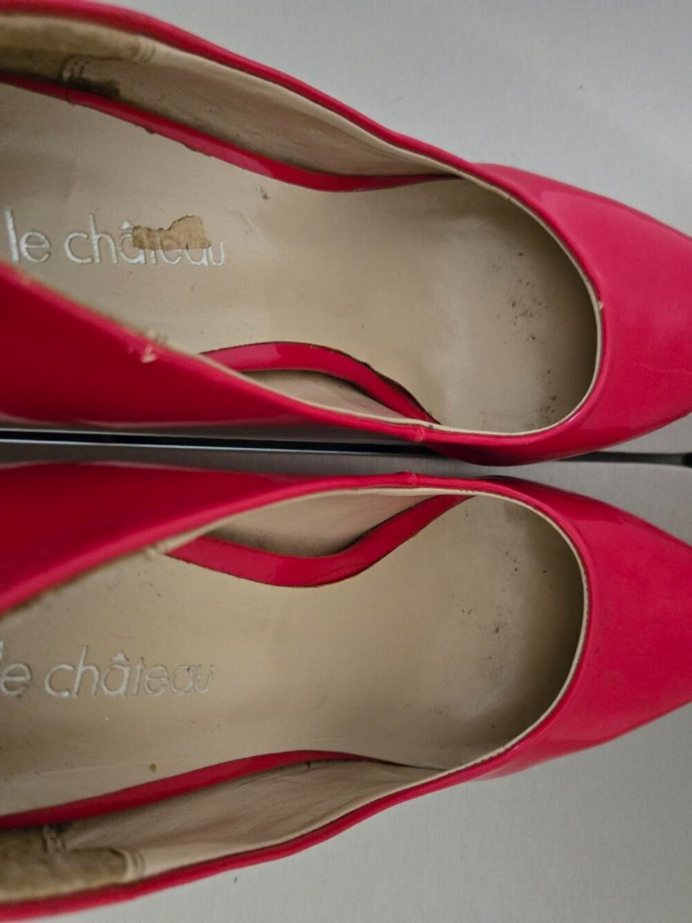 Red heels - Picture 2 of 7